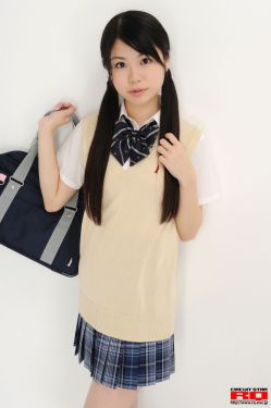 安达亜美