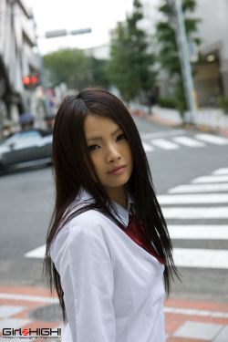 被4个男人玩一夜
