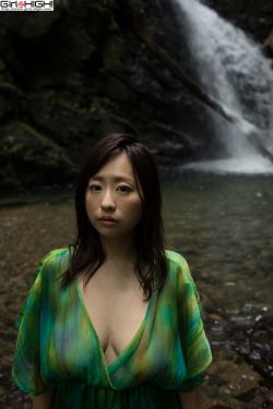 豪门女配只想花钱